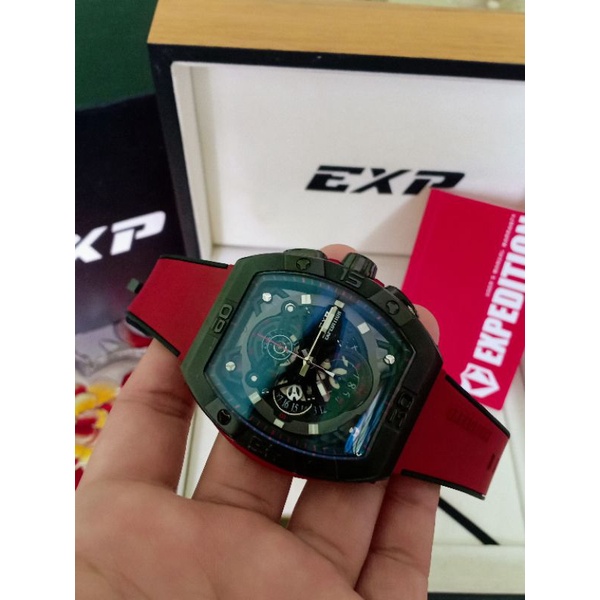 Expedition E6800 Red Black second HARGA NET