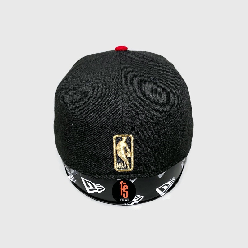 TOPI NEW ERA ORIGINAL 5950 METAL CHICAGO BULLS BLACK RED GOLD