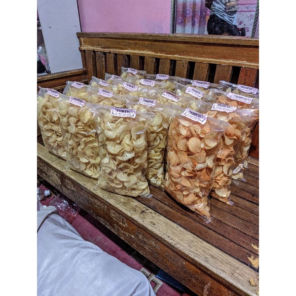 

KERIPIK SINGKONG PRADITPO