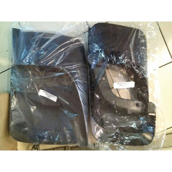 Karpet Lumpur Mudguard Kijang Kapsul 1997 - 2003