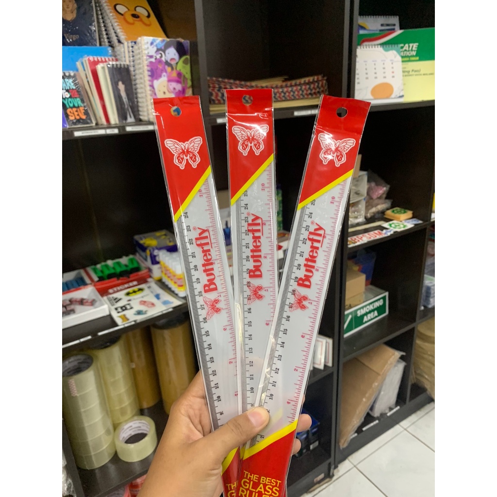 

PENGGARIS PLASTIK BUTTERFLY 20 cm & 30 cm