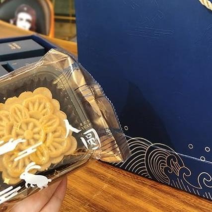 

DFE♣ DY PACK PLASTIK MOONCAKE KUE BULAN 50/80/100GR RABBIT GOLD MEWAH PMC-26 Harga Murah