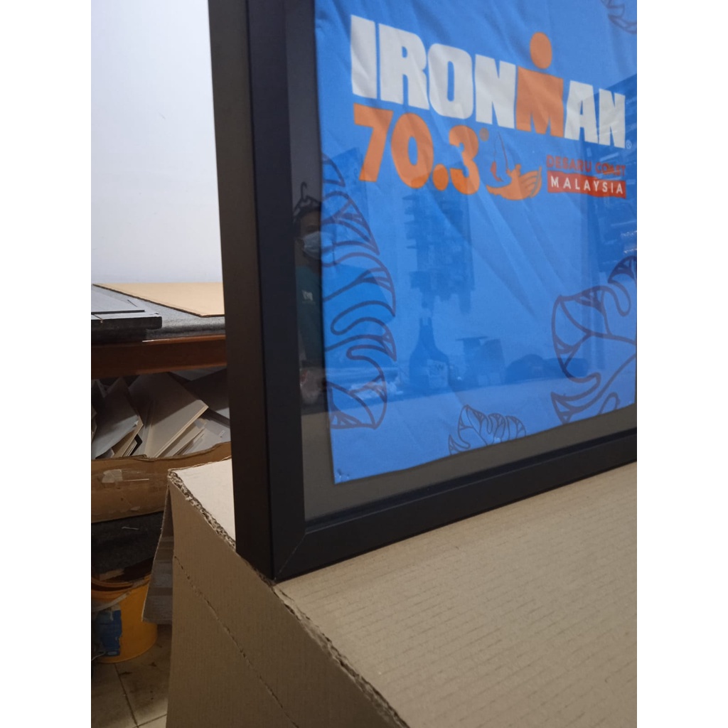 Frame Pajangan untuk Medali dan Kaos Lomba Lari/Funwalk