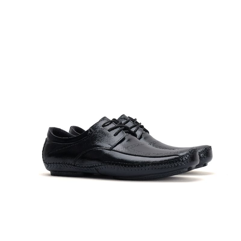 Mubeng Sepatu Casual Pria Kulit Asli 003