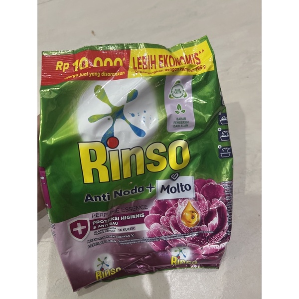 rinso molto detergent bubuk 400gram