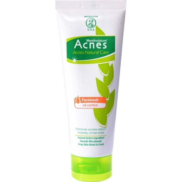 Acnes Facewash oil control / Sabun Wajah / Perawatan Wajah