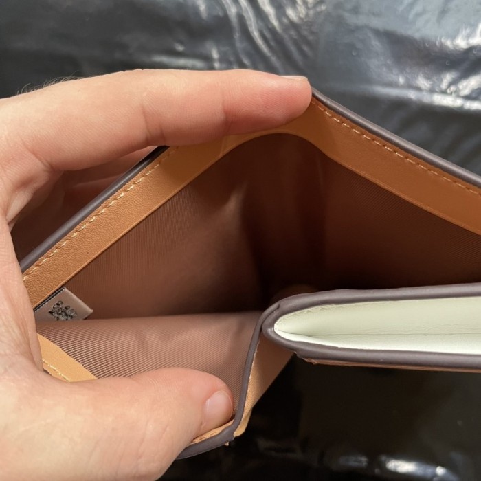 Harga Murah Dompet Wanita Coach Medium Corner Zip Women Wallet Floral Print C6439