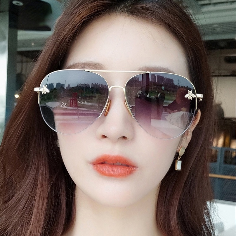 (YUZHU) Vintage Fashion Logam Tanpa Bingkai Aviator Kacamata Korea Fashion Gradien Shade Sunglasses Women