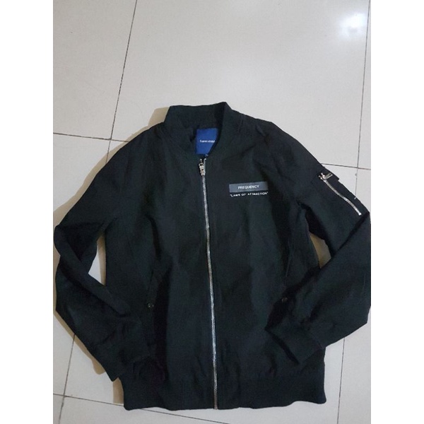 jaket frank stone
