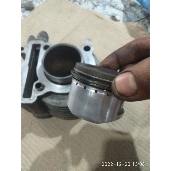 blok boring Yamaha Mio lama,Mio sporty,Mio soul karbulator.barang second original lepasan motor OS 0