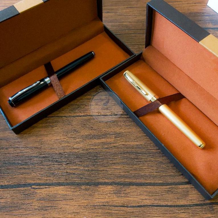 

B(84➸) Pen Roller Metal Ekslusif ROL F1, Elegan Bisa Grafir Logo, Ukir nama banyak diminati