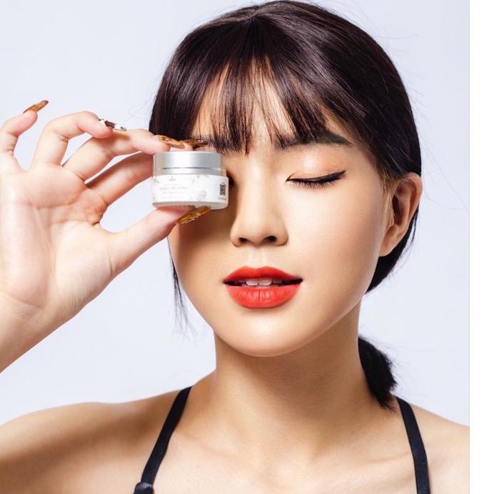 Terbaik  Lucciola Axillary Cream - Pemutih Ketiak Leher Bokong Selangkangan Siku Lutut