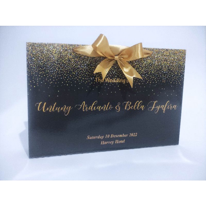 

paperbag back gold