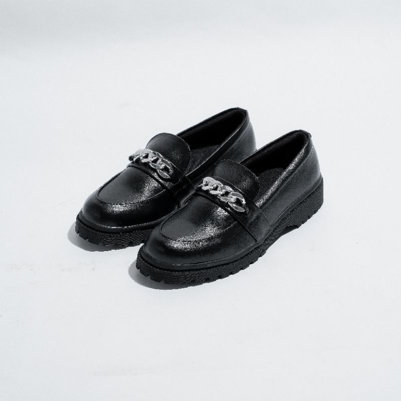 Sepatu slip on wanita &quot;NADINE SHOES&quot; - LIKE PROJECT