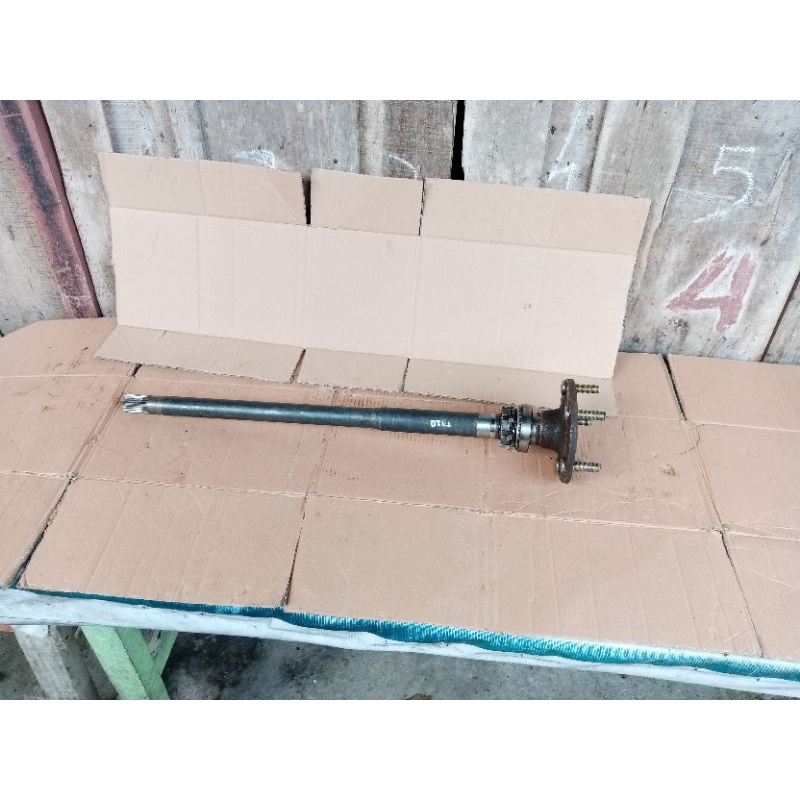 as roda belakang mitsibishi colt120 colt t120 lama original copotan