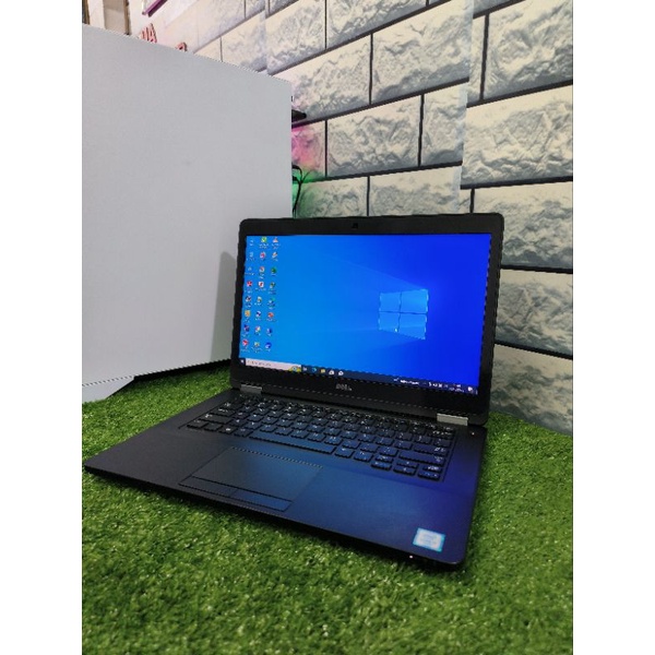Laptop Dell Latitude E5470 CORE i7 RAM16 GB SSD 256 GB  OK