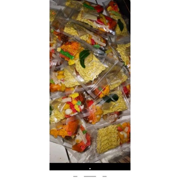 

Paket Seblak Instan 10pcs Free Snack 5pcs