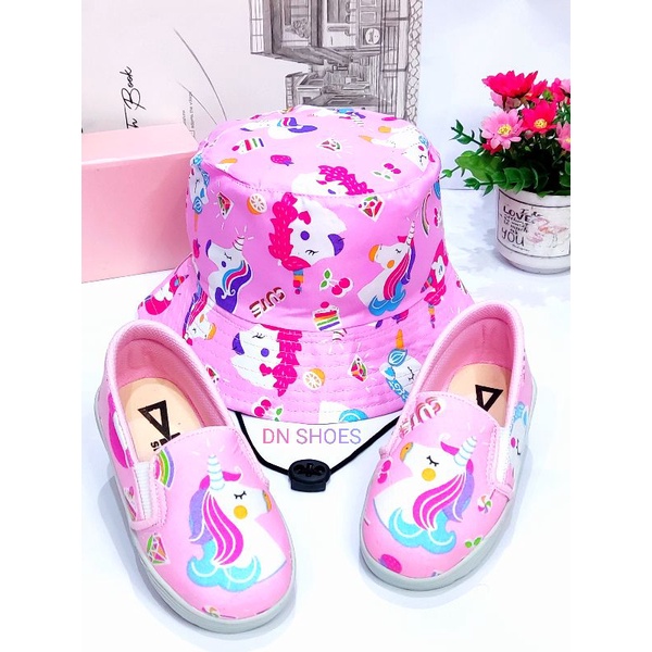 Paket Sepatu Anak Bucket Anak Perempuan Paket Slip On Topi Bucket Hat Anak Perempuan Murah Lucu Karakter Unicorn Pink Cute