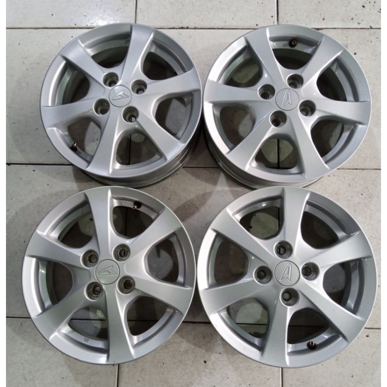 Velg Mobil Bekas OEM Copotan Ayla Ring 14 Baut 4x100 silver Buat Calya Agya Sigra Vios Karimun Kia P