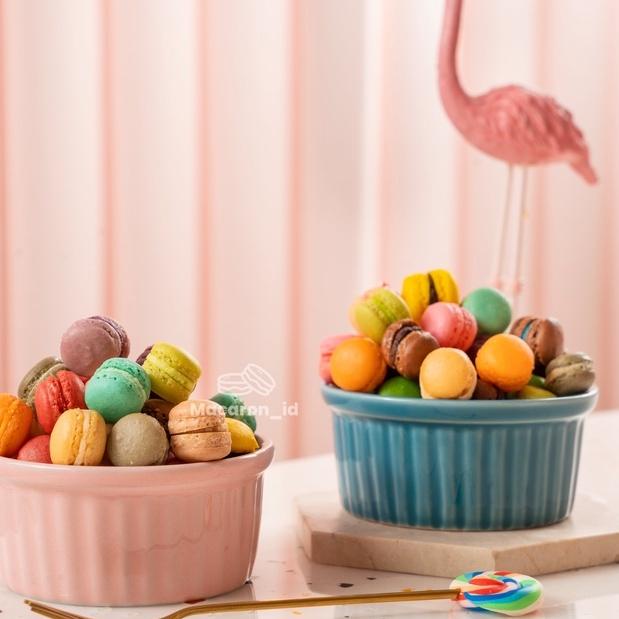 

も MINI MACARON CUP ↽