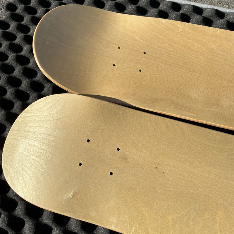 Papan Skateboard Goyang Ganda Permukaan Lampu DIY Papan Telanjang Permukaan Northeast Maple Action Board Profesional Papan Goyang Ganda Log Surface