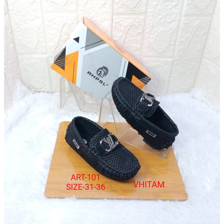 SEPATU  ANAK LAKI-LAKI RHPSL 101