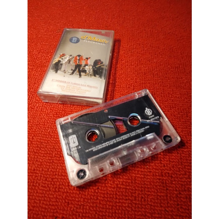 d'Masiv - Perubahan (kaset pita)