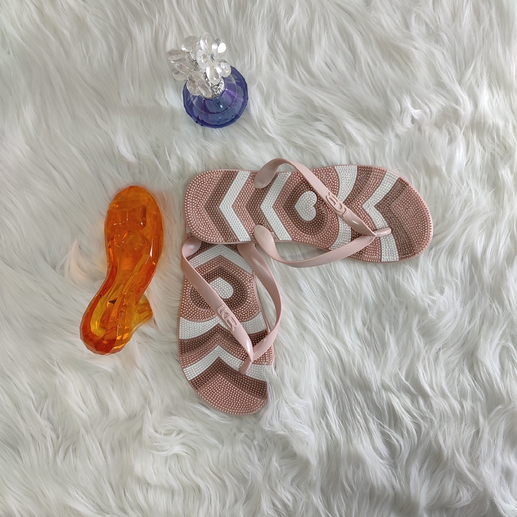 [ Pplus ] Sandal Wanita Lucu