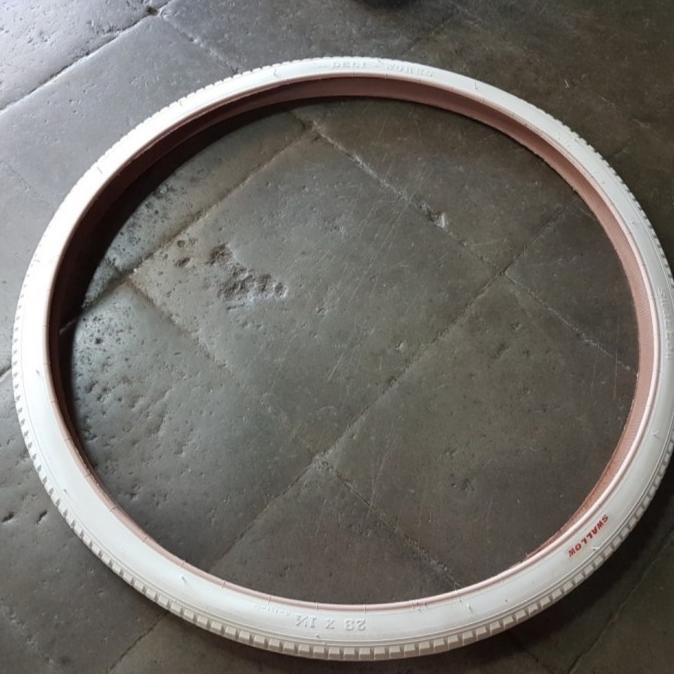 Ban Luar Onthel 28 Putih Swalow