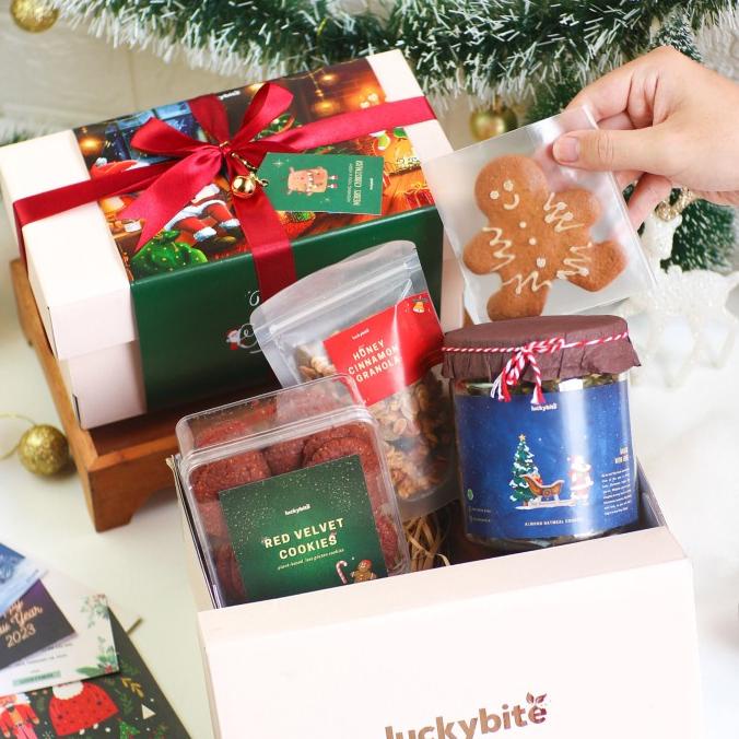 

TERLARIS HAMPERS NATAL / CHRISTMAS HAMPERS - LIMITED SET - SEMI HARDBOX TERBAIK