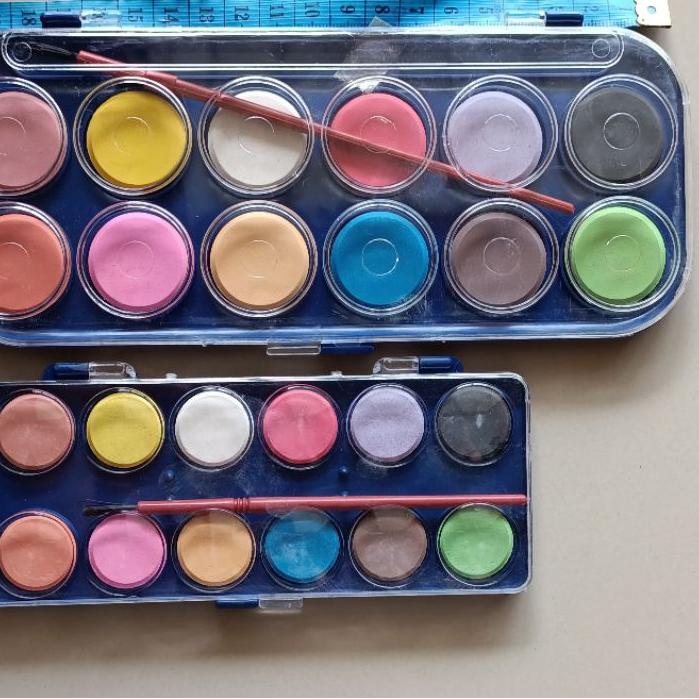 

ㅶ ((dian)) Alat lukis Cat Air 12 Warna Water Color uk besar dan kecil ㅓ