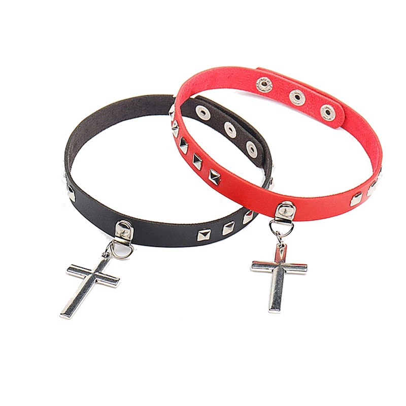 Retro Punk Pu Leather Collar Cross Vintage Rivet Leather Kalung Choker Untuk Wanita Fashion Kepribadian Pesta Dekorasi Perhiasan