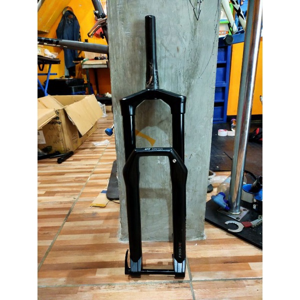 fork dt Swiss f535ONE 27,5 travel 160 boost