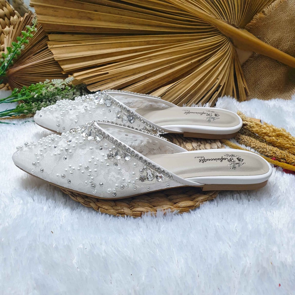 Flatshoes wedding pesta cantik naima puith