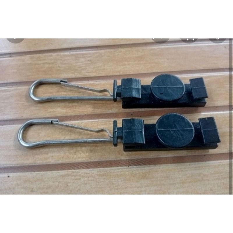 S clamp pengait kabel ditiang