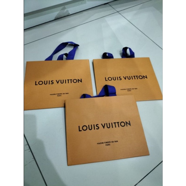 

PAPERBAG LOUIS VUITTON SMALL