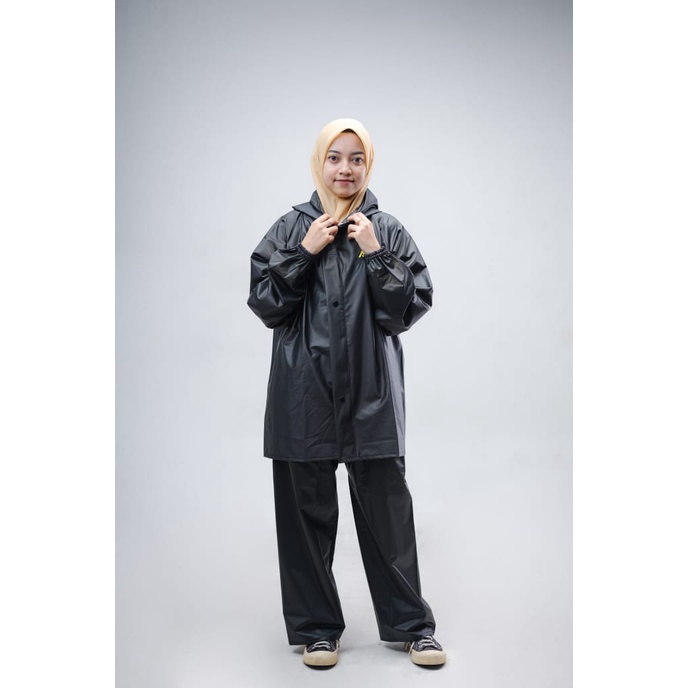 RAINCOAT, JAS HUJAN PVC KARET MANTEL MOTOR ANTI REMBES By Azka