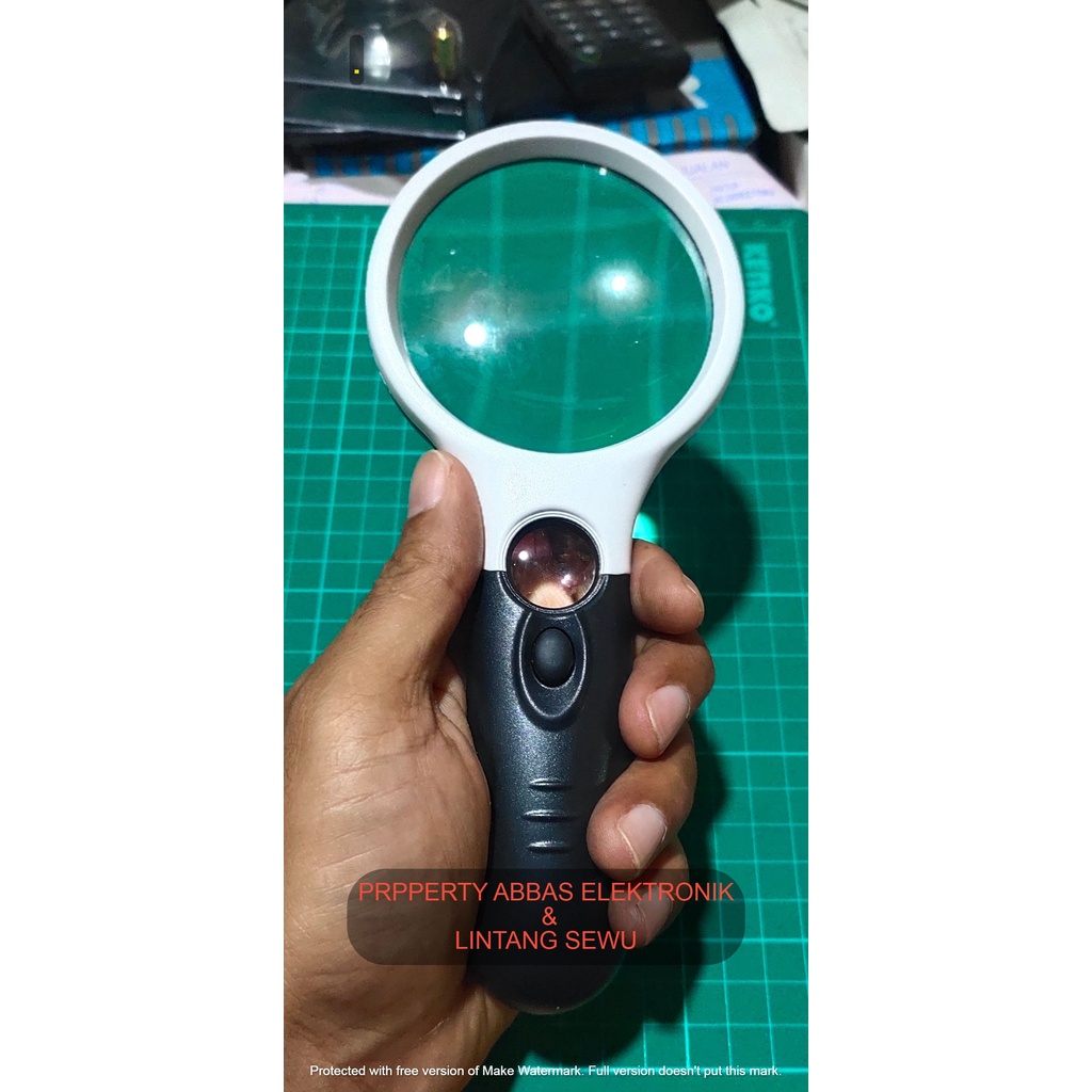 KACA PEMBESAR LOOP SURYAKANTA MAGNIFIER 7CM LED