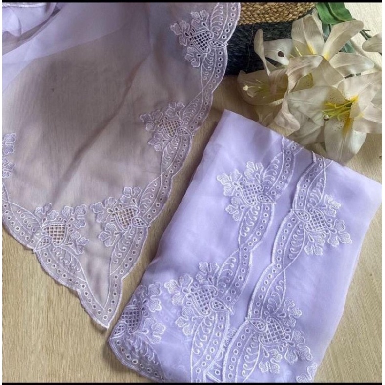 kain kebaya bordir// kain kebaya bali// kain bordir murah// kain bordir terbaru