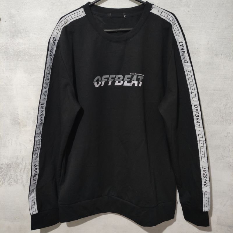 Crewneck tomstory tomby enthusiastic offbeat size 100 tag atas cut