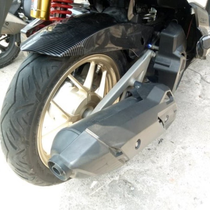 Hugger Spakbor Kolong Vario 150 125 Carbon #Original