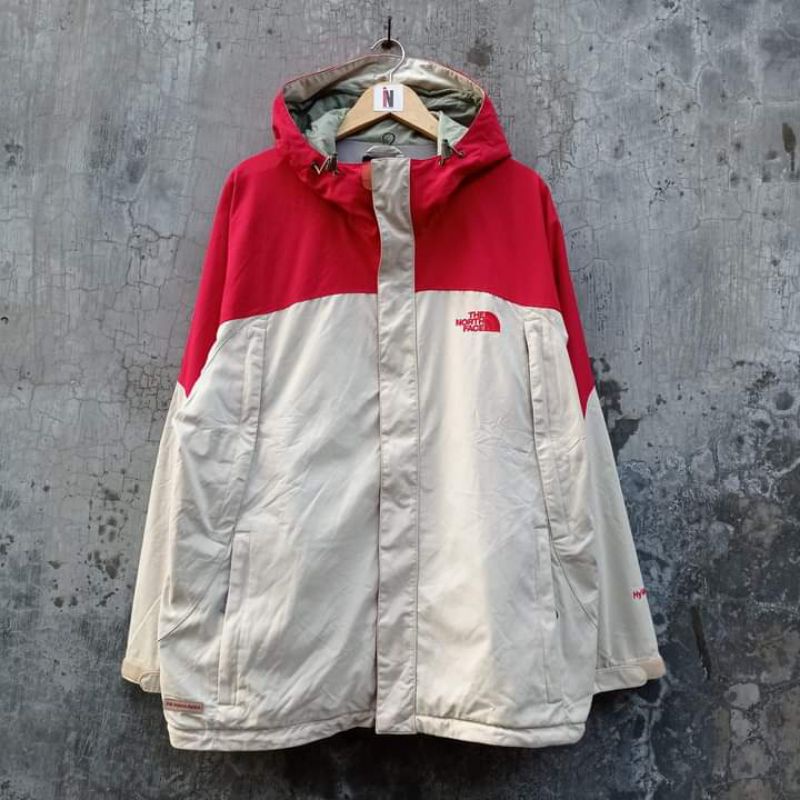 JAKET TNF MERAH PUTIH