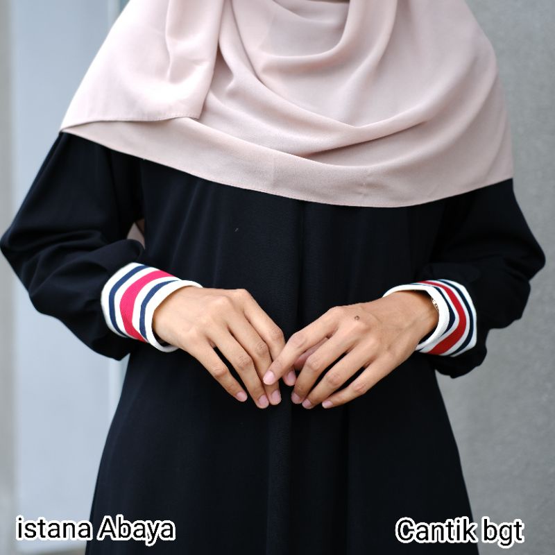 Terbaru dan terkeren abaya Tgn Karet Jaket(Wudhu friendly) bnr2 Cantik bgt begitu elegan terbaru dari istana abaya! kekinian