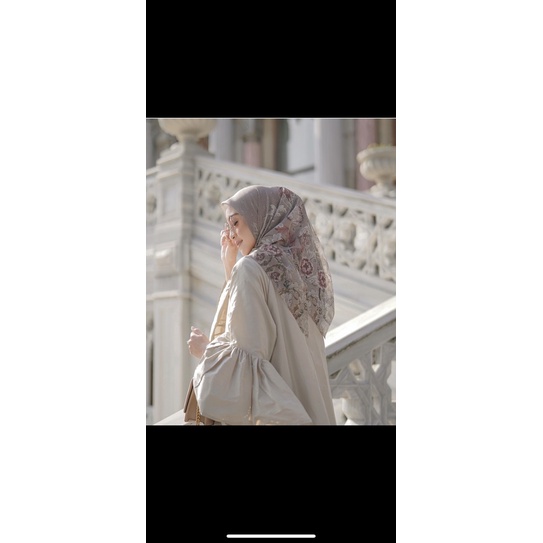 Sale Buttonscarves The Royale in Khaki (XL)