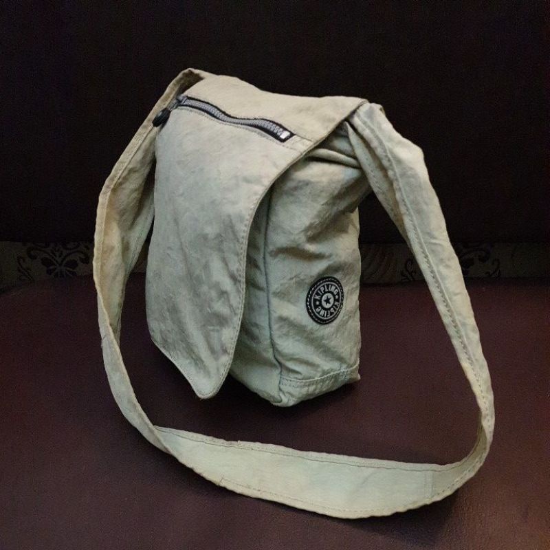TAS KIPLING PRELOVED ORI