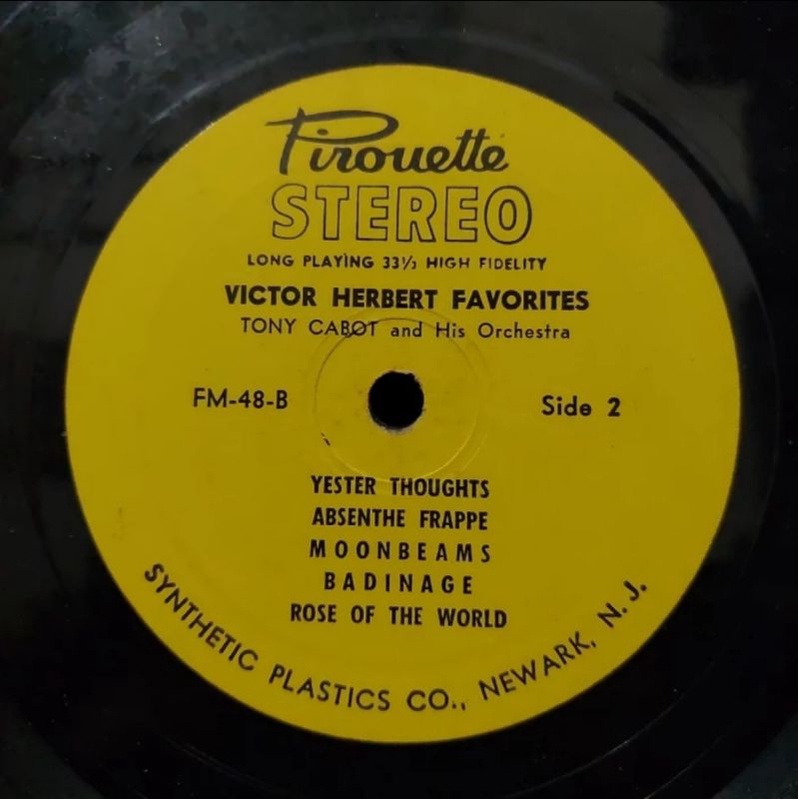 Kaset Vinyl Piringan Hitam 12 inch Victor Herbert Favorites