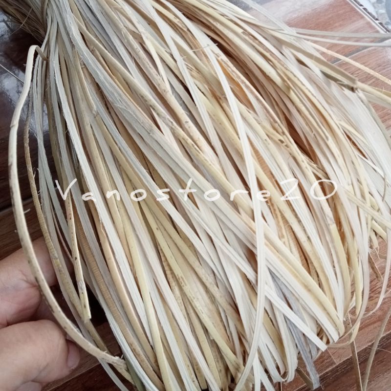 TALI KULIT ROTAN/TALI LESIO/LESIO ROTAN/TALI LESIO / BAHAN ANYAMAN ROTAN / BAHAN ANYAMAN KULIT ROTAN