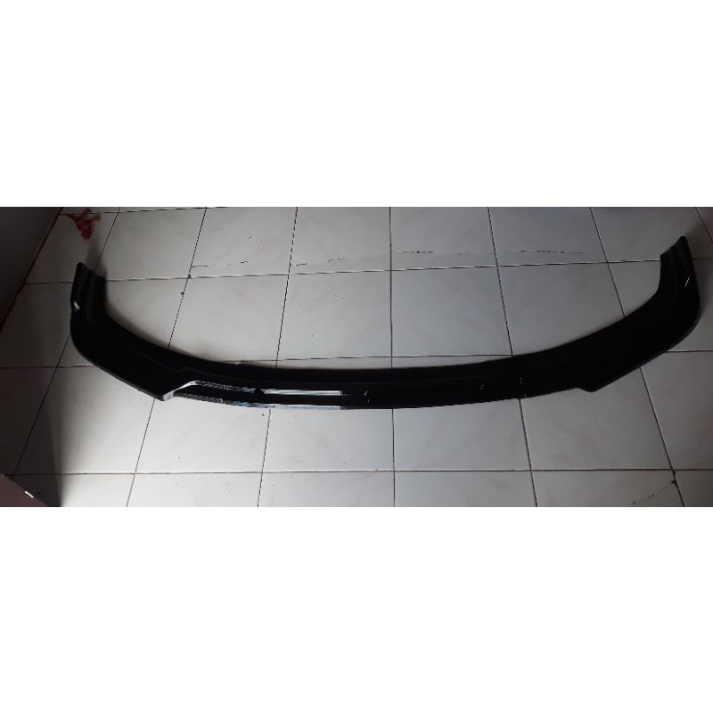 lips bumper brio 2018-2022