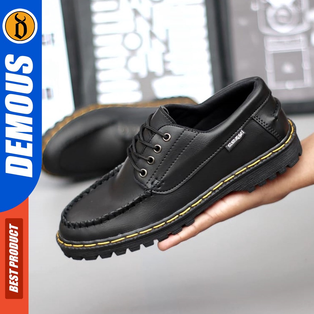 DEMOUS Hollow - Sepatu Loafers Docmart Formal Pantofel Kerja Pria Hitam