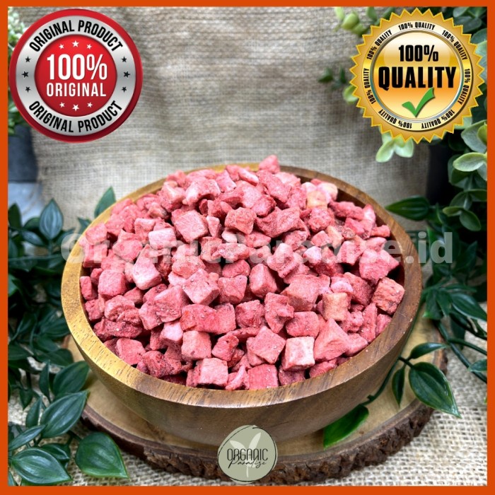 

Strawberry Kering Kotak Premium 100 gram / Dried Freeze Dice Strawberry 100 gram